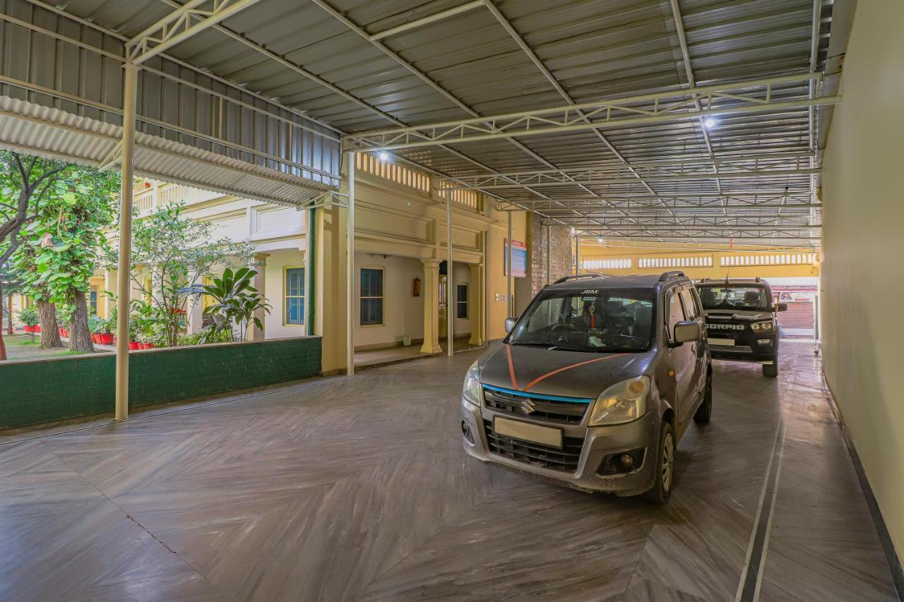 Hotel Heritage Dehradun Buitenkant foto