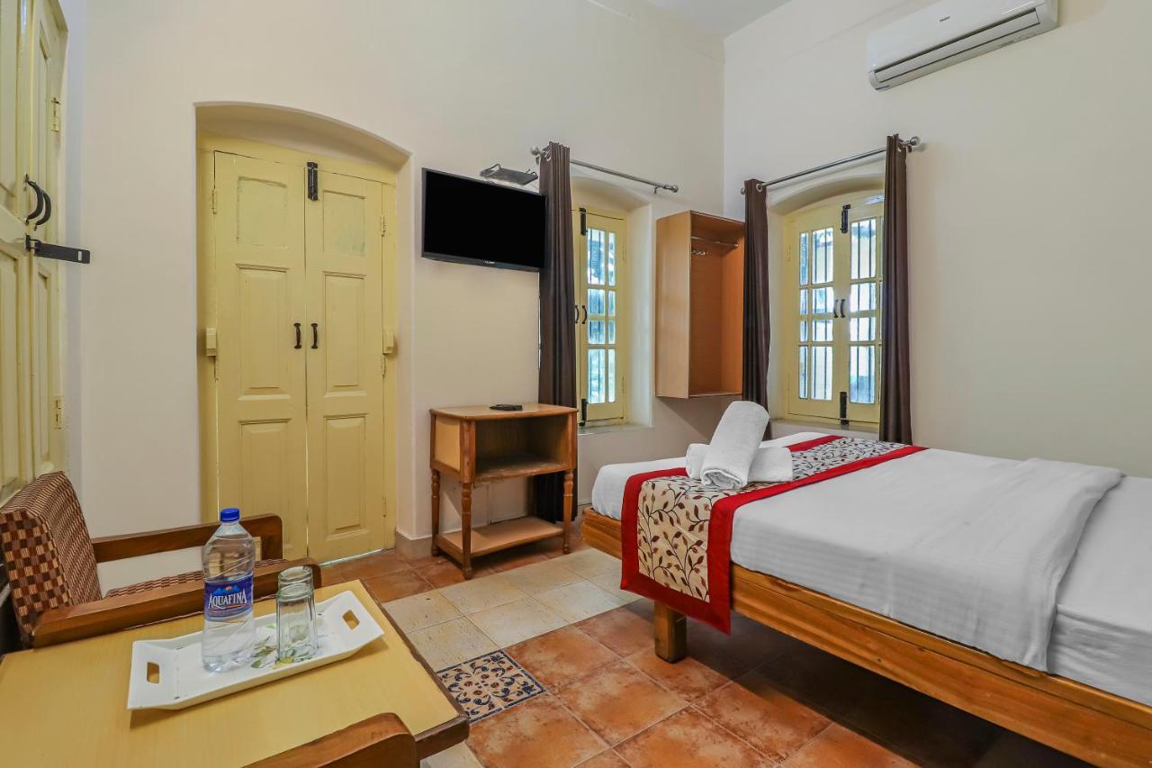 Hotel Heritage Dehradun Buitenkant foto