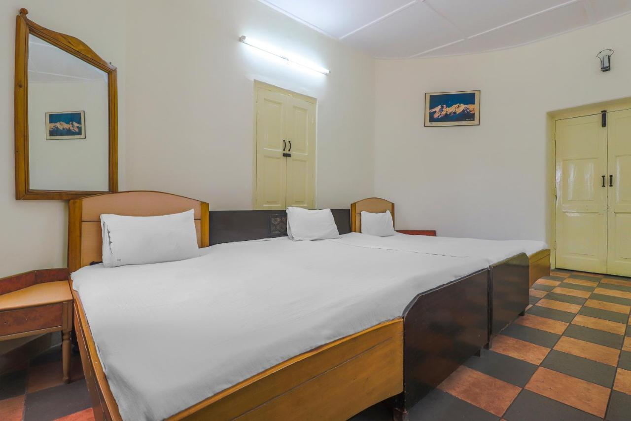 Hotel Heritage Dehradun Buitenkant foto