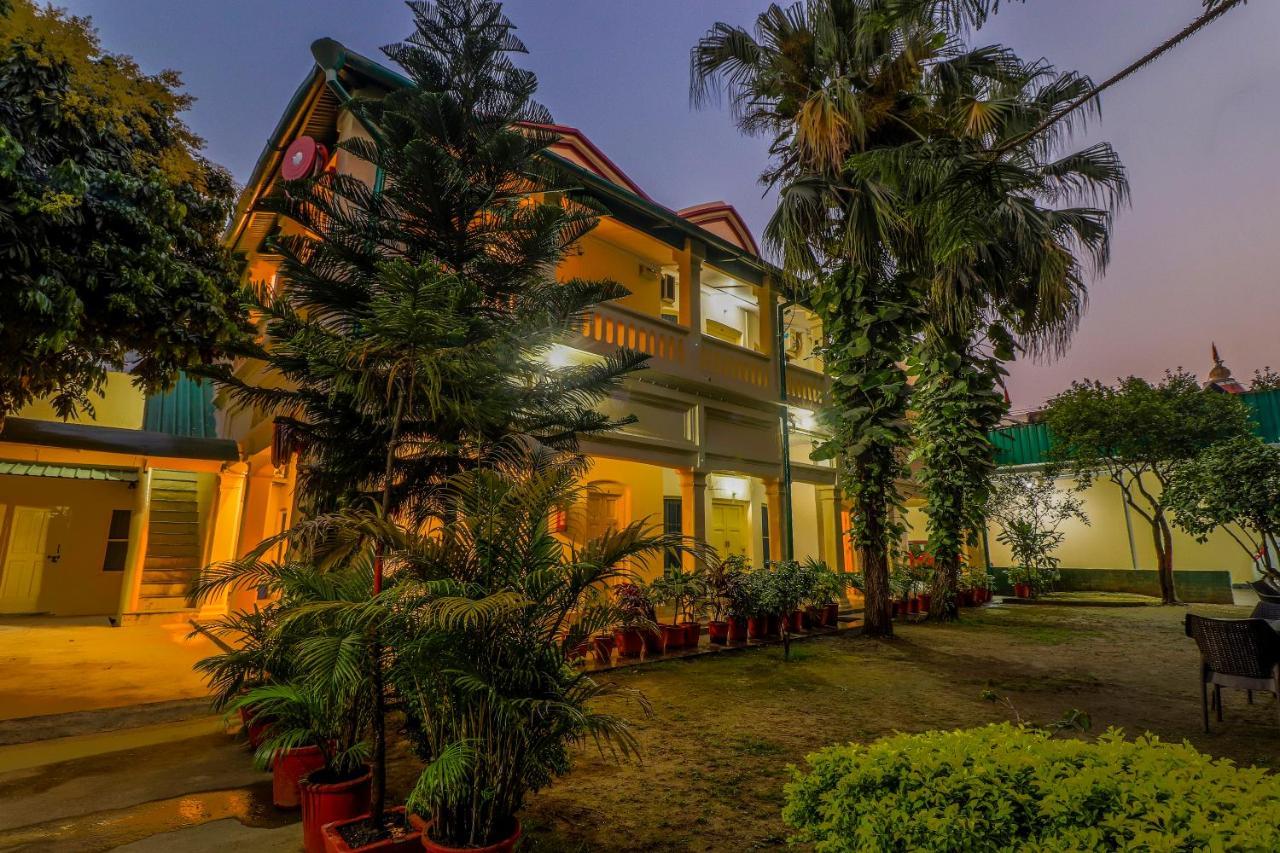 Hotel Heritage Dehradun Buitenkant foto